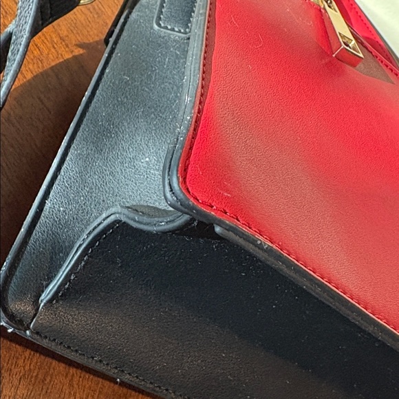 Aldo Color block satchel shoulder/cross body bag vegan leather red white black - Picture 10 of 16